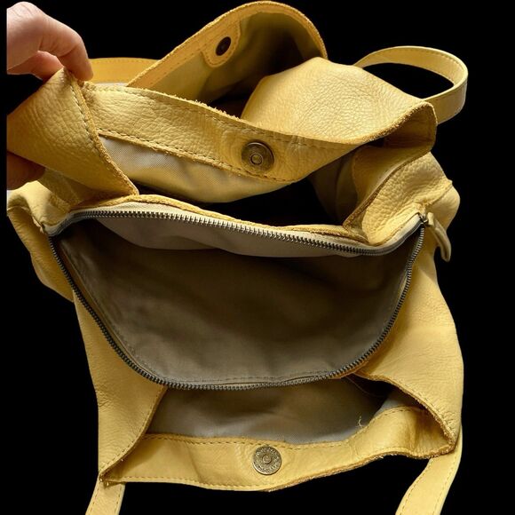 American Leather Co Butter Yellow Purse Handbag Two Strap Multiple Pockets Zip - Picture 4 of 13